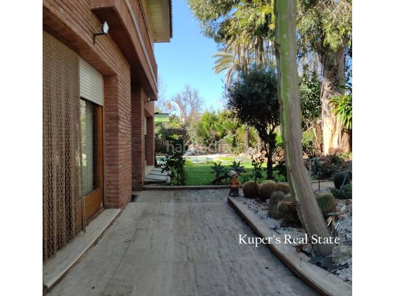 Foto a9867418-24b2-4764-825b-59a47356841e. Xalet amb aparcament a Centre Vilassar de Mar