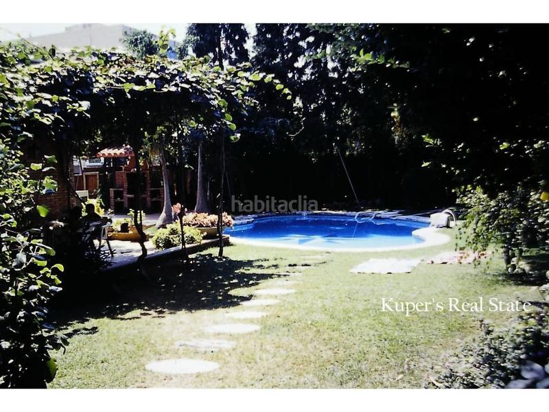 Foto c8b2f0fe-d3e6-4ffe-916a-1f5f5861dc01. Xalet amb aparcament a Centre Vilassar de Mar