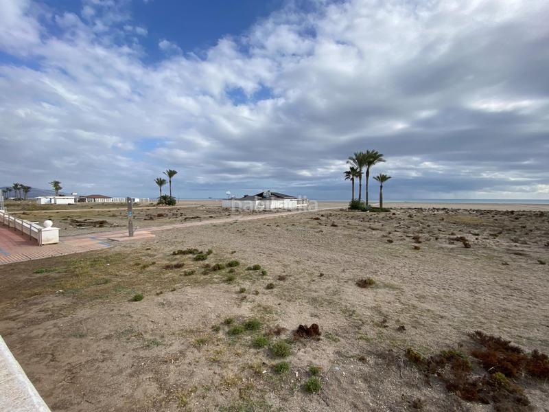 Foto 18f65045-5ce1-4f36-8990-994e1396755c. Chalet en avenida colon de (ma) 20 te imaginas vivir todo el año de vacaciones? presentamos este exclusivo chalet donde así será. en Vera