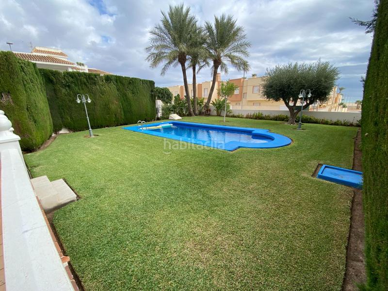 Foto 49f24323-2d23-4c1b-b1c6-2c7dc4568b50. Chalet en avenida colon de (ma) 20 te imaginas vivir todo el año de vacaciones? presentamos este exclusivo chalet donde así será. en Vera