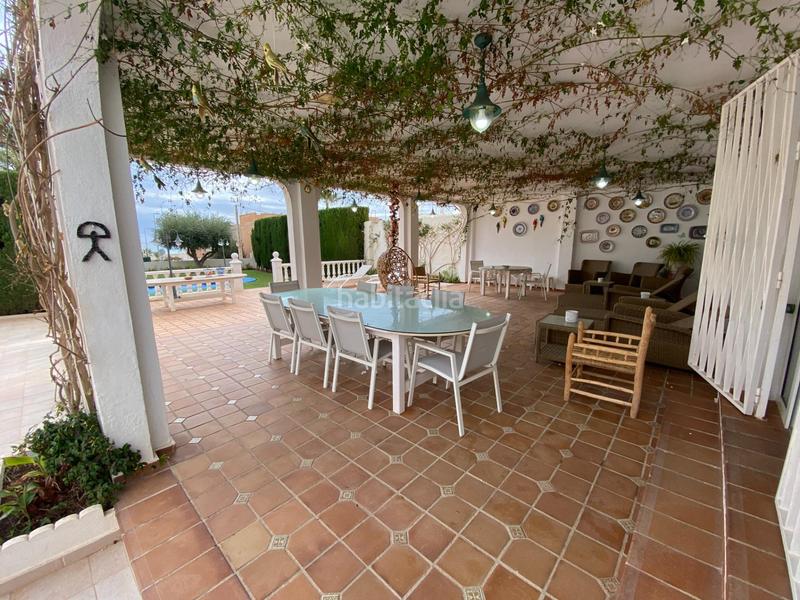 Foto 8243a805-f18d-4f09-9483-c495299a4f51. Chalet en avenida colon de (ma) 20 te imaginas vivir todo el año de vacaciones? presentamos este exclusivo chalet donde así será. en Vera