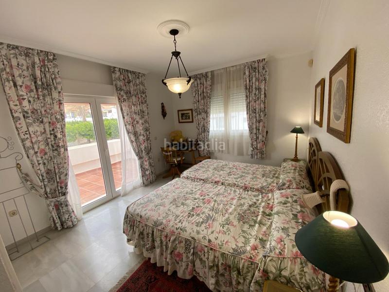 Foto ab3bdd0a-de58-4a1d-b2b0-d19958c0a8e7. Chalet en avenida colon de (ma) 20 te imaginas vivir todo el año de vacaciones? presentamos este exclusivo chalet donde así será. en Vera