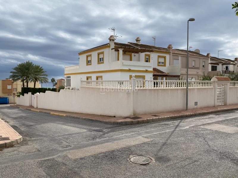Foto ae6232eb-5a4a-434a-8c60-7c61254354dd. Chalet en avenida colon de (ma) 20 te imaginas vivir todo el año de vacaciones? presentamos este exclusivo chalet donde así será. en Vera