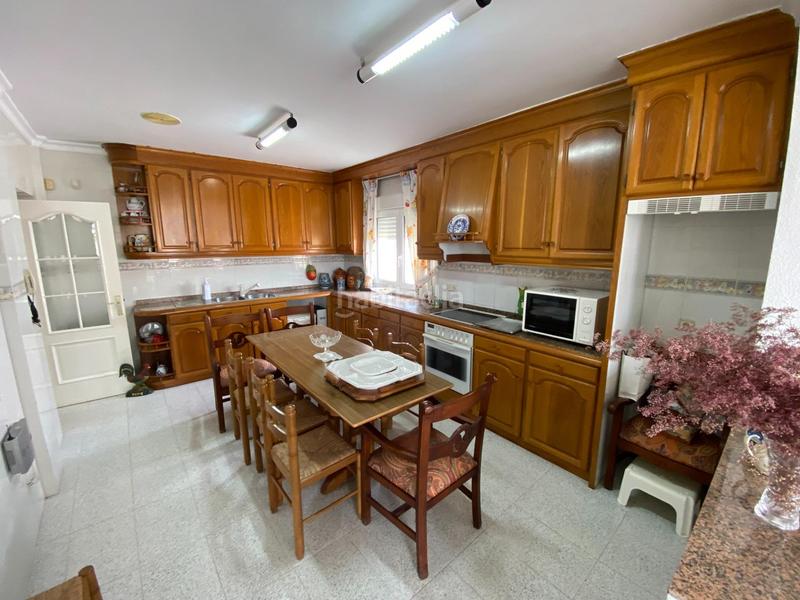 Foto df1971b4-9d37-40f2-855e-a7612c75f6b3. Chalet en avenida colon de (ma) 20 te imaginas vivir todo el año de vacaciones? presentamos este exclusivo chalet donde así será. en Vera