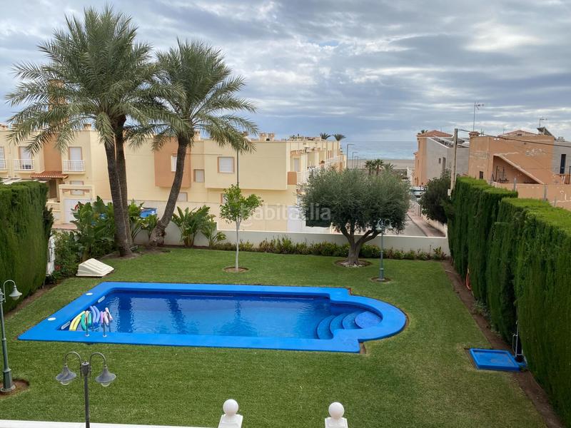 Foto fe88fe43-f434-4e4e-87b4-468e6b6227ad. Chalet en avenida colon de (ma) 20 te imaginas vivir todo el año de vacaciones? presentamos este exclusivo chalet donde así será. en Vera