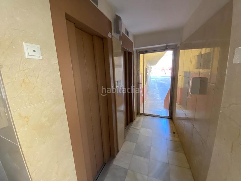 Foto 7afe1fab-5f25-45f6-8bb5-84d10325997a. Appartamento in calle sorrento 18 in Ciudad Jardín - Tagarete - El Zapillo Almería