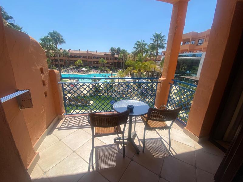 Foto 0abcc56b-2924-465f-9fe6-45101a99ed95. Appartement dans calle hinojo 1 dans Bel - Air Estepona