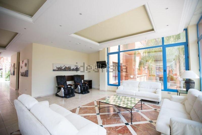 Foto 25bb29b7-ef62-411b-9e13-2e4365d7f1b2. Appartement dans calle hinojo 1 dans Bel - Air Estepona