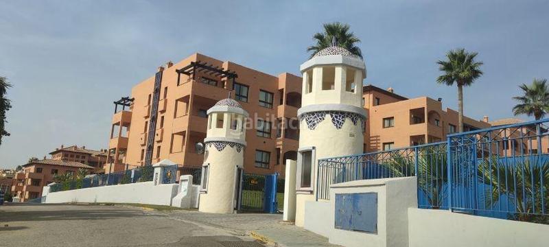 Foto b96711f8-9e66-4fdf-8532-c5bd9a08b3ef. Appartement dans calle hinojo 1 dans Bel - Air Estepona