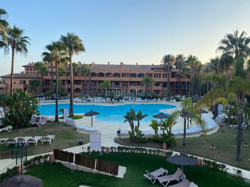 Foto c5b011e9-bc6b-4dbf-9da6-34e8cb215733. Appartement dans calle hinojo 1 dans Bel - Air Estepona