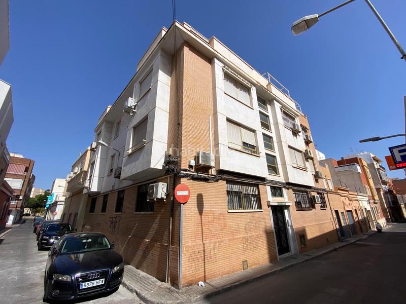 Foto ecf3e70e-fecf-4231-ba33-8b9218fc2149. Appartamento con riscaldamento in Barrio Alto - San Félix Almería