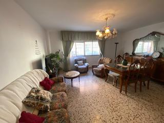 Appartement  Calle prof escobar manzano 43. Qué te parecería vivir en un edificio junto a la playa?