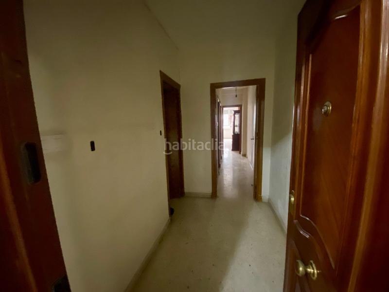 Foto de185067-d8a2-4568-8e15-eaa172aa8a9e. Etagenwohnung in Centro Almería