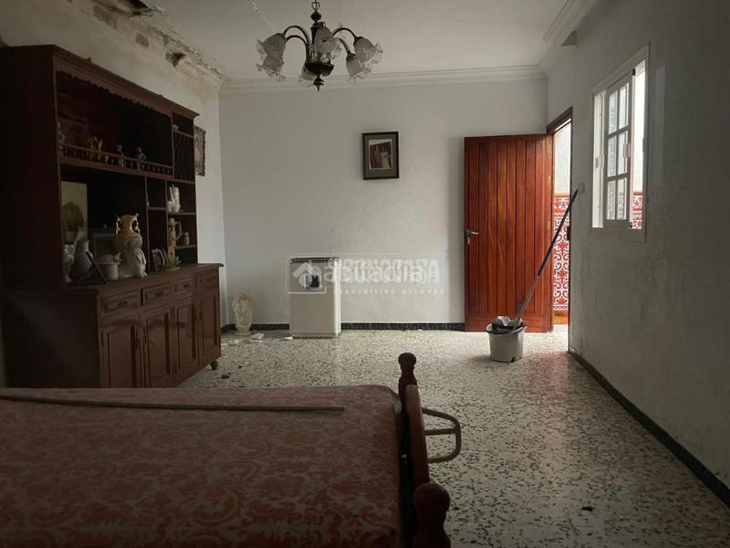 Foto 6a8032b5-9b89-4b2a-bd23-231785ef9651. Casa bifamiliare in La Soledad Chiclana de la Frontera