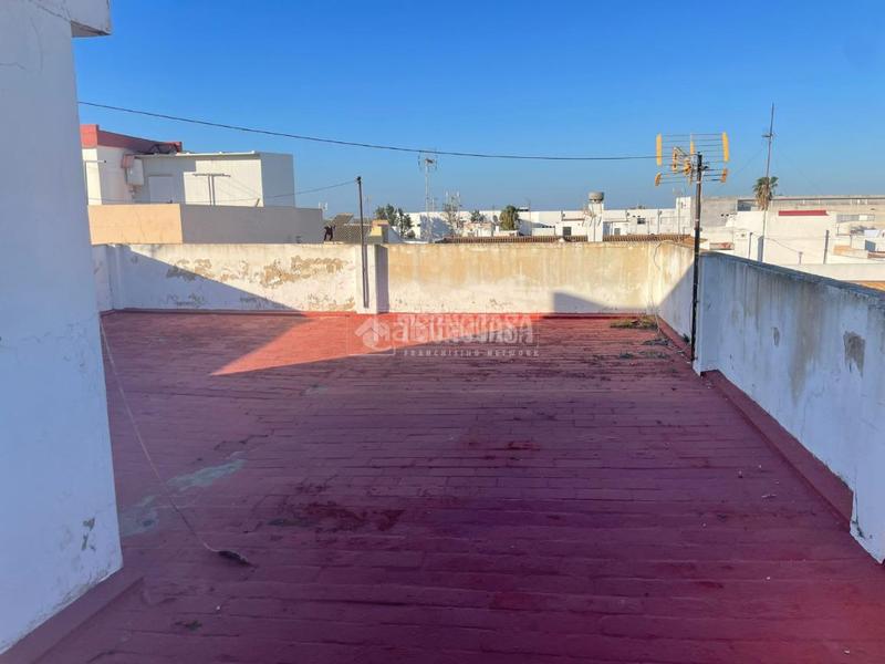 Foto e7eeaa57-b318-4fc3-b5d7-1bb5dd292329. Casa bifamiliare in La Soledad Chiclana de la Frontera