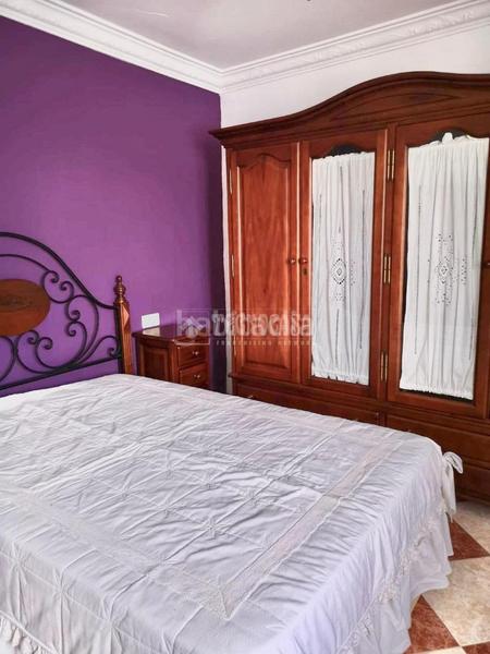 Foto c19cb19a-7cda-47a5-b131-2ccb60f61afa. Casa pareada casa en venta en La Banda - Campo de Fútbol Chiclana de la Frontera