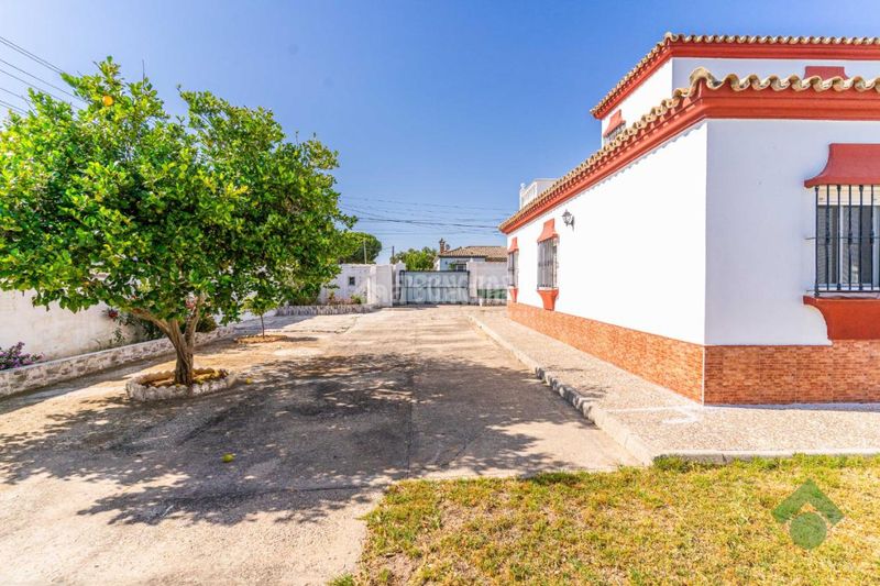 Foto cecc59f4-0f4d-4cc6-aa75-027525642433. Masia amb calefacció a Las Lagunas - Campano Chiclana de la Frontera