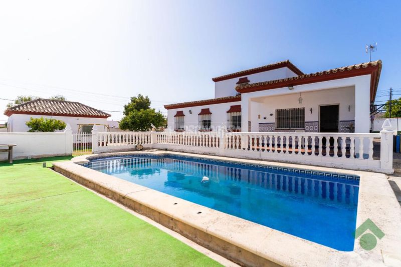 Foto e6a0b487-fdd4-4a39-beef-f3764e49c43f. Masia amb calefacció a Las Lagunas - Campano Chiclana de la Frontera