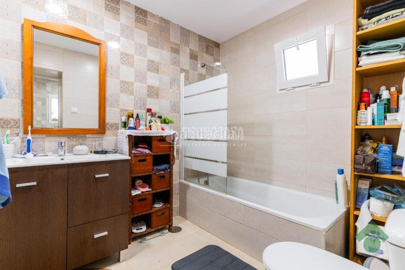 Foto b79164ec-ce02-49cd-b407-da78a7ebfac2. Casa amb aparcament a La Soledad Chiclana de la Frontera