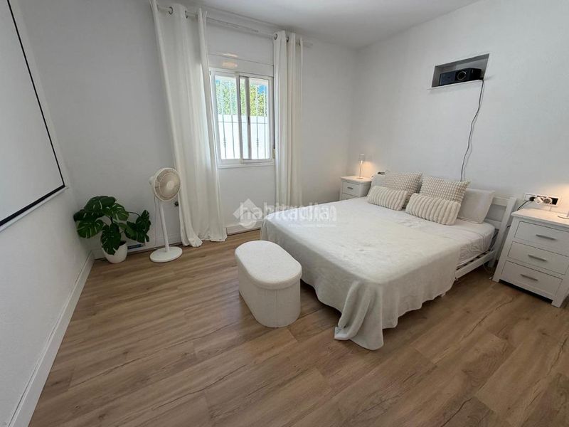 Foto 69f5e2a1-f838-4ed3-a0ae-945a85188fe7. Casa amb aparcament a Los Franceses - La Vega Chiclana de la Frontera