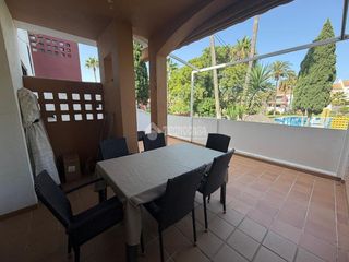 Location Appartement à Núcleo urbano. Piso en alquiler en chiclana de la frontera