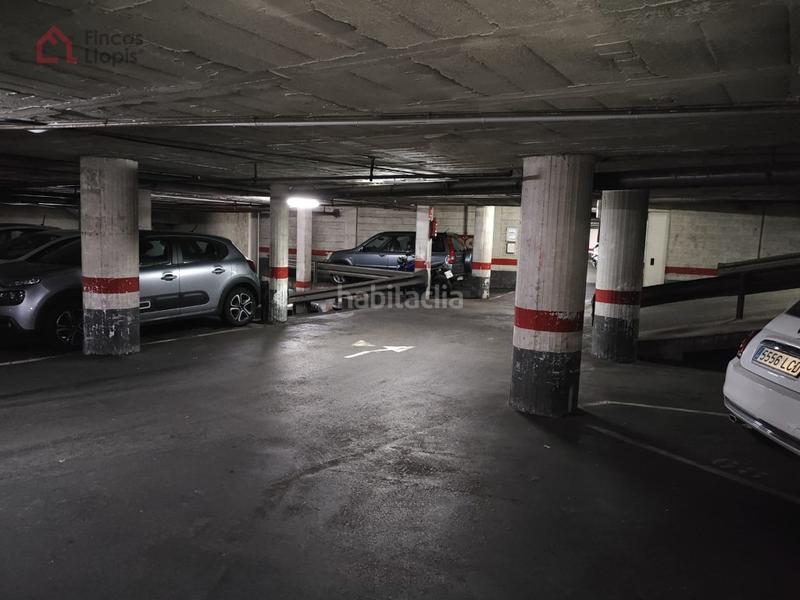 Foto 1ec1825b-76c7-4394-a3b1-be7aa248c646. Parking coche parking bien situado en el paseo de la zona franca. en Barcelona