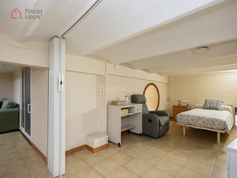 Foto 1ca95f18-92c7-4b6b-a424-aa6ec236373c. Local comercial a calle encuny 1-b a La Marina del Prat Vermell Barcelona