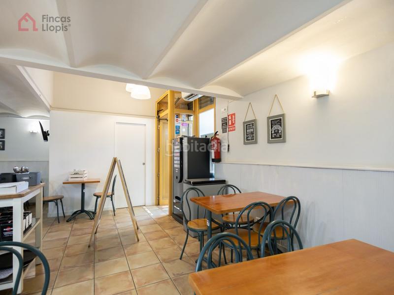 Foto 3ceca8f9-4465-4698-894c-5e22da57ffba. Local comercial a calle encuny 1-b a La Marina del Prat Vermell Barcelona