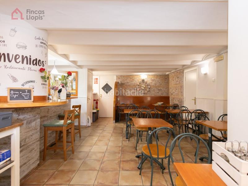 Foto 5697e4b3-8ba4-4c51-93a7-d37536793286. Local comercial a calle encuny 1-b a La Marina del Prat Vermell Barcelona
