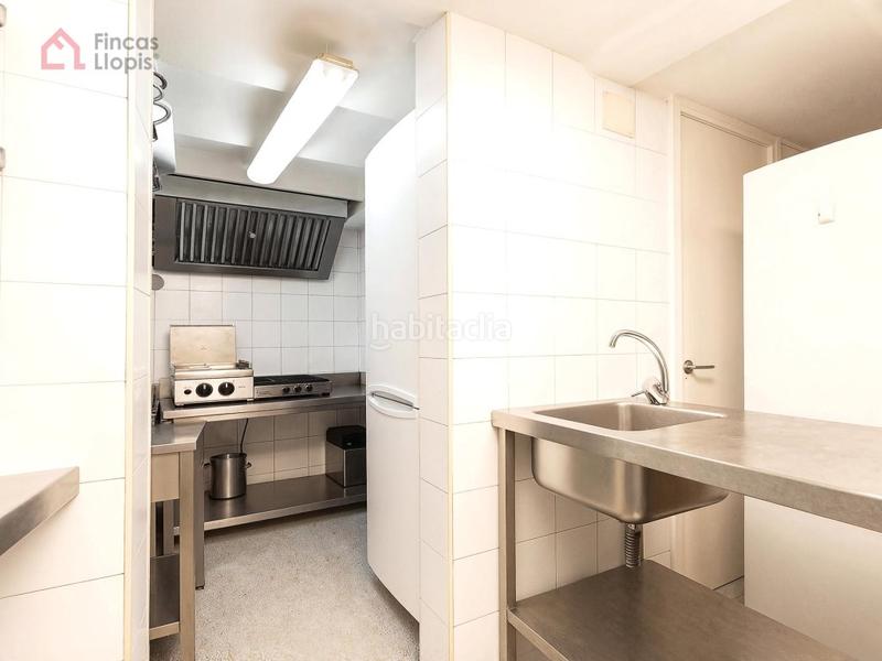 Foto 75548e84-5154-4df2-aa57-f6067af6ba2e. Local comercial a calle encuny 1-b a La Marina del Prat Vermell Barcelona