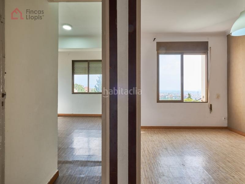 Foto 8f53fef2-7e20-4651-b50b-32b93a067f04. Piso en calle cartagena 387 oportunidad a reformar, exterior con vistas en Barcelona