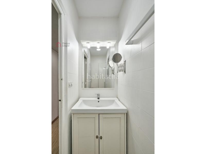 Foto d278dd0d-0d9d-49db-834a-b543ba712372. Piso en calle cartagena 387 oportunidad a reformar, exterior con vistas en Barcelona