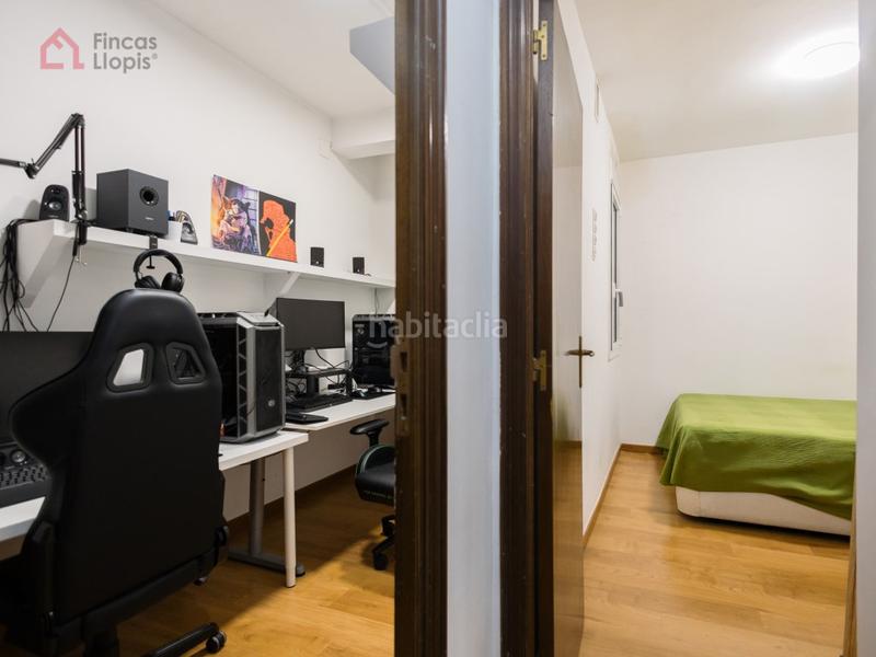 Foto 2974ada7-36f0-4579-a936-5d2946037575. Piso para entrar a vivir reformado con balcón en L´Antiga Esquerra de l´Eixample Barcelona