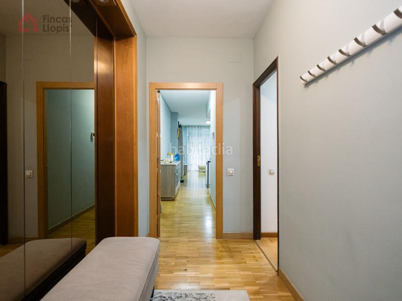 Foto 3d016179-c5ad-4339-9553-2befebd19471. Piso para entrar a vivir reformado con balcón en L´Antiga Esquerra de l´Eixample Barcelona