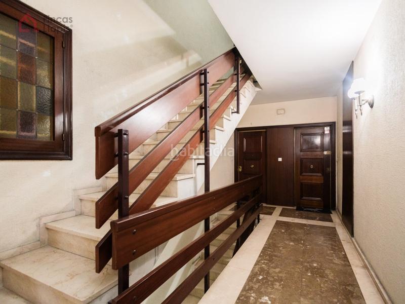 Foto 5e2f17d1-f425-41e0-976f-487a32186028. Piso para entrar a vivir reformado con balcón en L´Antiga Esquerra de l´Eixample Barcelona