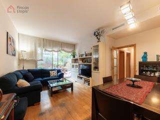 Appartamento in La Marina del Port. Planta baja en calle foneria