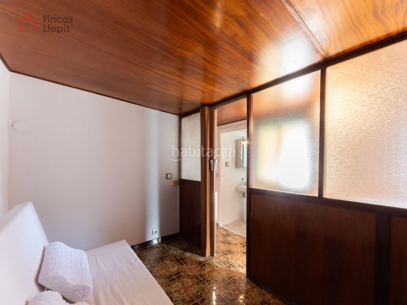 Foto 4da672e0-ff7b-4f39-a7f5-978e4ba0077a. Pis a Sants-Badal Barcelona
