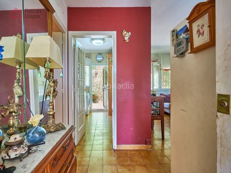 Foto 4003685a-39a0-40a3-a492-722f54f70387. Casa amb calefacció aparcament a Corbera de Llobregat