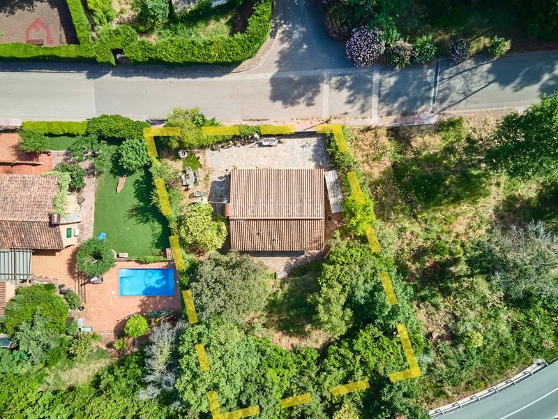 Foto b5112043-bb8c-4a2a-a521-902eadb02b34. Casa amb calefacció aparcament a Corbera de Llobregat
