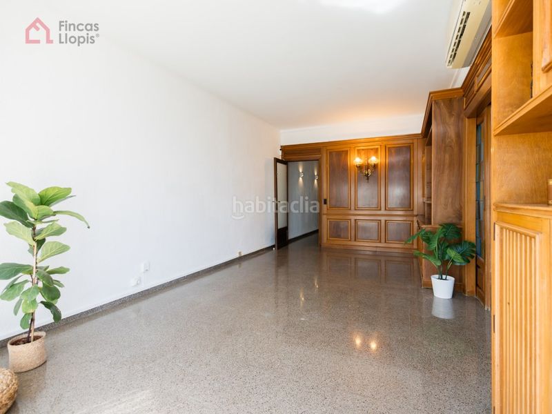 Foto f33c2941-11df-411e-aaf3-cdb60982d0cd. Pis a calle provença 353 a Dreta de l´Eixample Barcelona