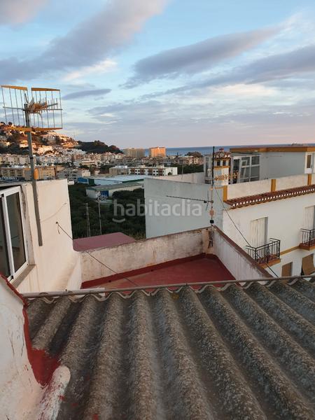 Foto 645ace66-a358-4e06-98ce-c48a17415236. Casa adosada gran casa adosada en barrio de san sebastián en Almuñécar
