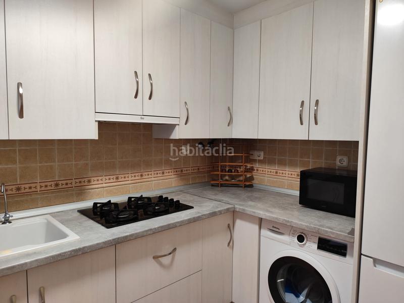 Foto e2364cc7-6f96-4931-8ab1-dac958879332. Casa adosada  de nueva construcción en lentegi en Lentegí