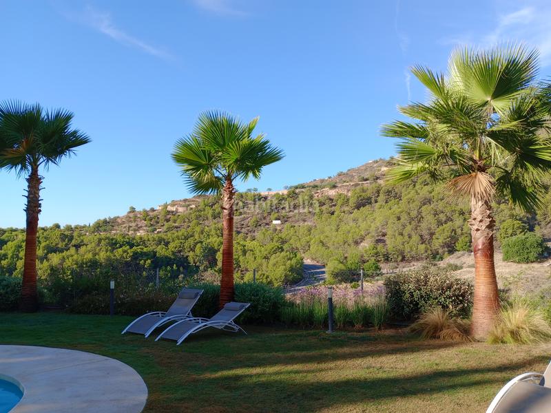 Foto dea76ea0-746a-431c-8d10-869def090f15. Reihenhaus mit heizung parking pool in Urb. San Antonio Almuñécar