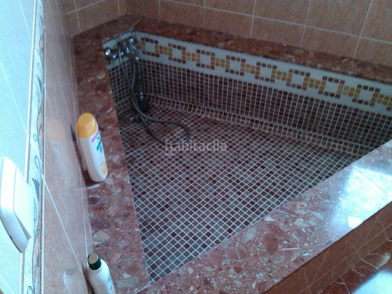 Foto 614f9613-6b1c-407e-b590-f49475e3521d. Casa pareada  en vega de almuñecar en Almuñécar