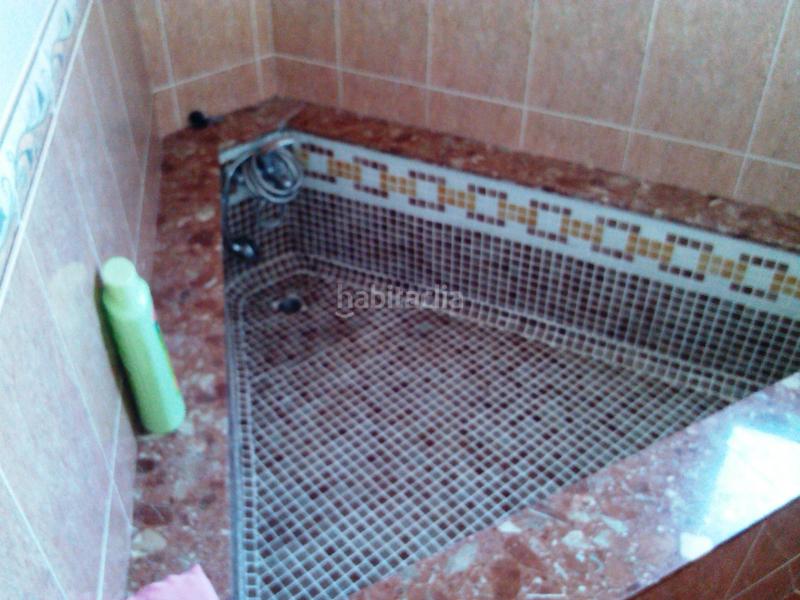Foto 6d6614f8-68a6-48e8-810a-bf60cfd1c32e. Casa pareada  en vega de almuñecar en Almuñécar