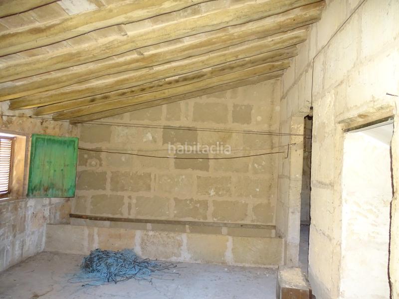 Foto 0ee12ebd-58b1-43ab-8526-da111fe270bc. Casa amb xemeneia a Campos