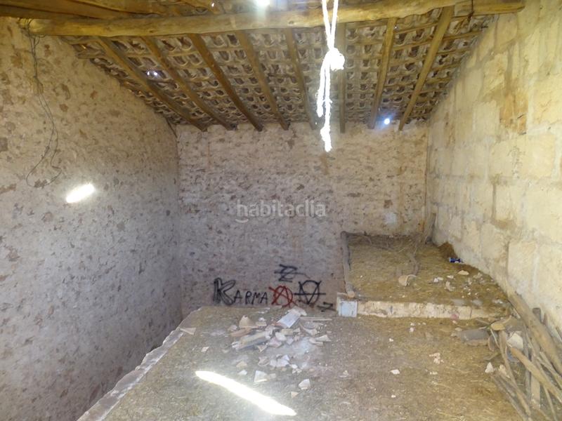 Foto 848e126c-3d9e-4dcb-b314-fc8c3cfb60c8. Casa amb xemeneia a Campos