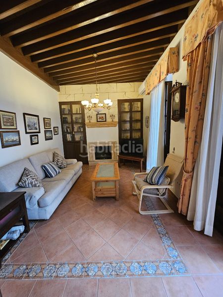 Foto 38825e66-0bb6-49b0-b4d7-e779ddaff825. Lloguer casa amb xemeneia calefacció a Monda