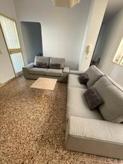 Rent Flat in La Merced. Piso recién reformado, 3 dormitorios, 1 baño para empresas traba