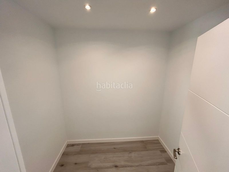 Foto 0f1eb56d-0328-4540-a3c0-5f1c8d2bc6e3. Xalet amb calefacció aparcament piscina a los jardines de Marbella - la ermita Marbella